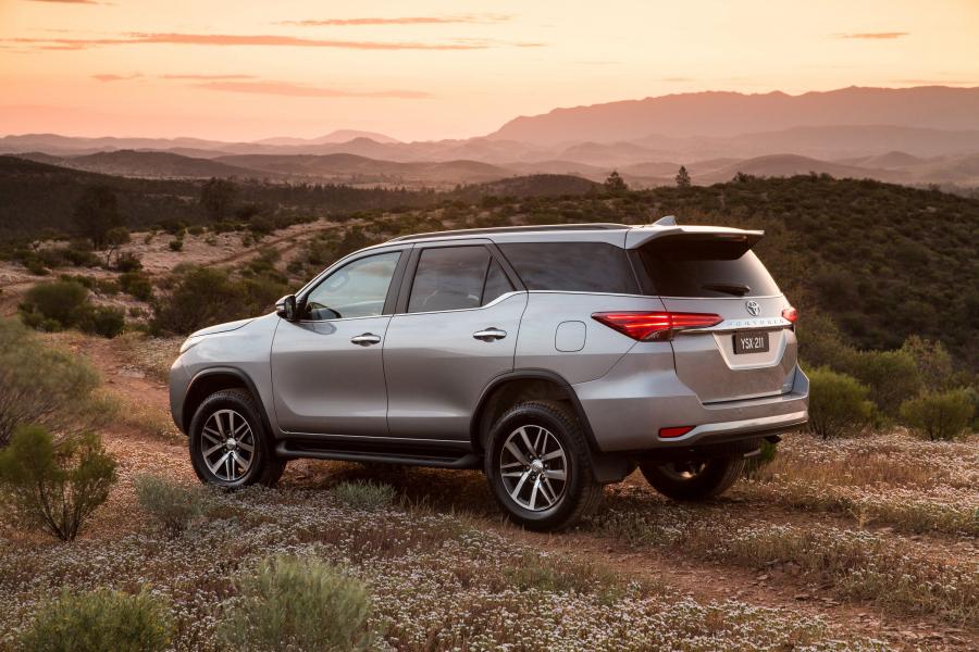  Toyota Fortuner Crusade (AN160) 2015 года  (AU) (фото 22 из 37)